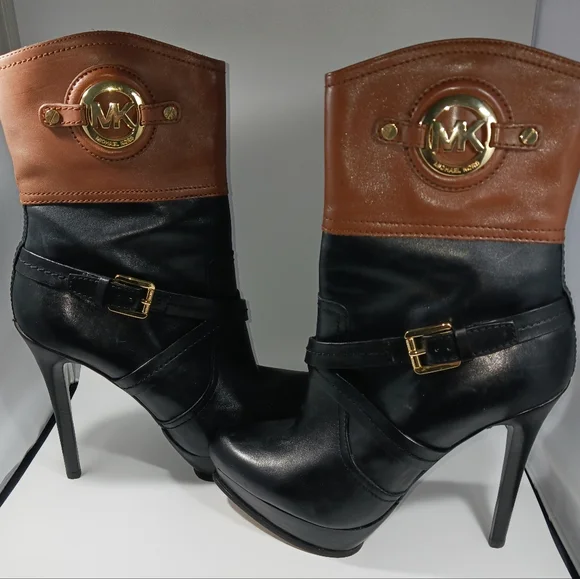 *Michael Kors Stockard Bootie Dark Brown/Black 5" Heel Sz 10M Gold Side Zipper - Picture 1 of 14